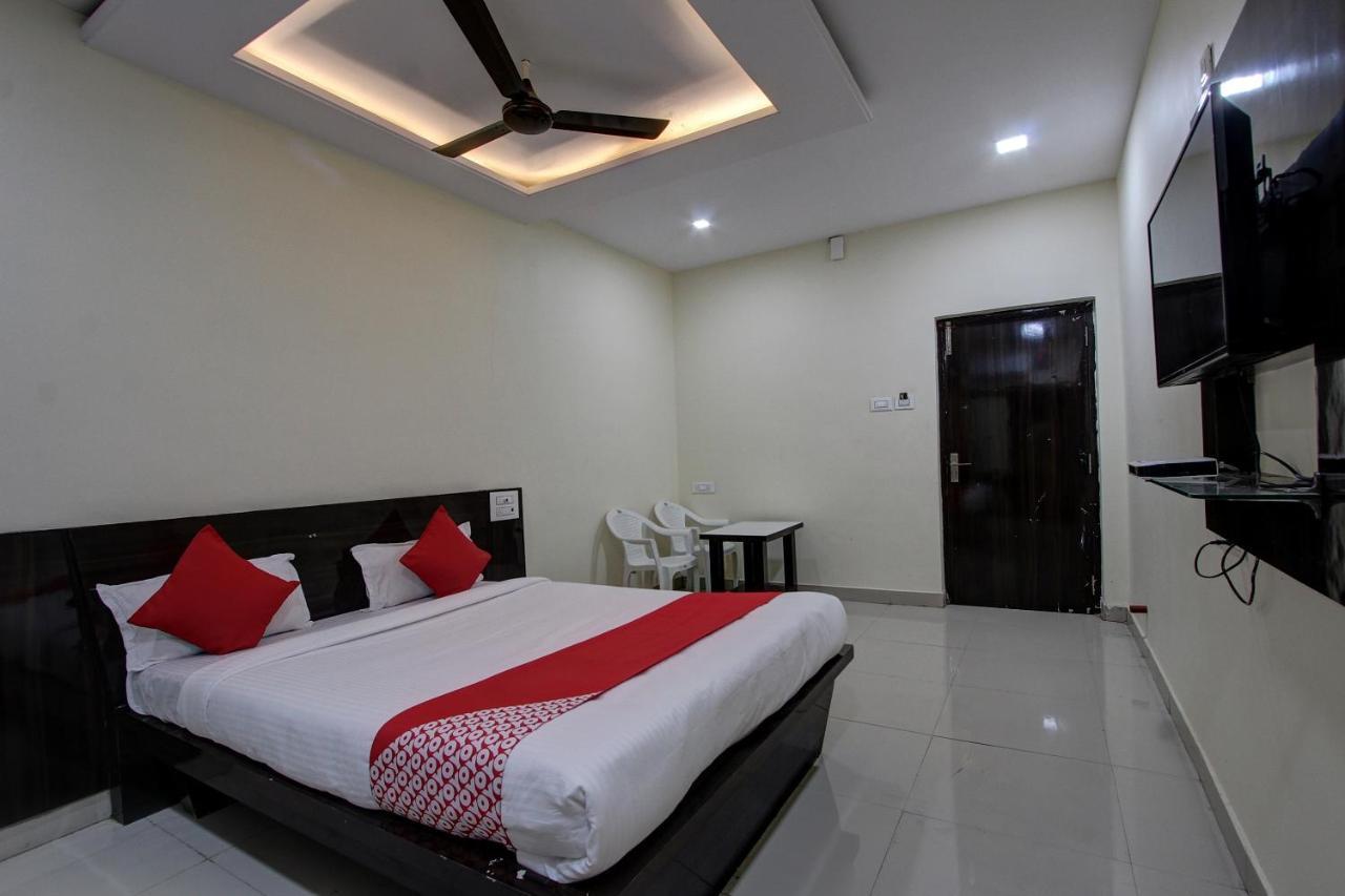 Collection O 38566 Mk Hotel And Lodge Gulbarga Dış mekan fotoğraf
