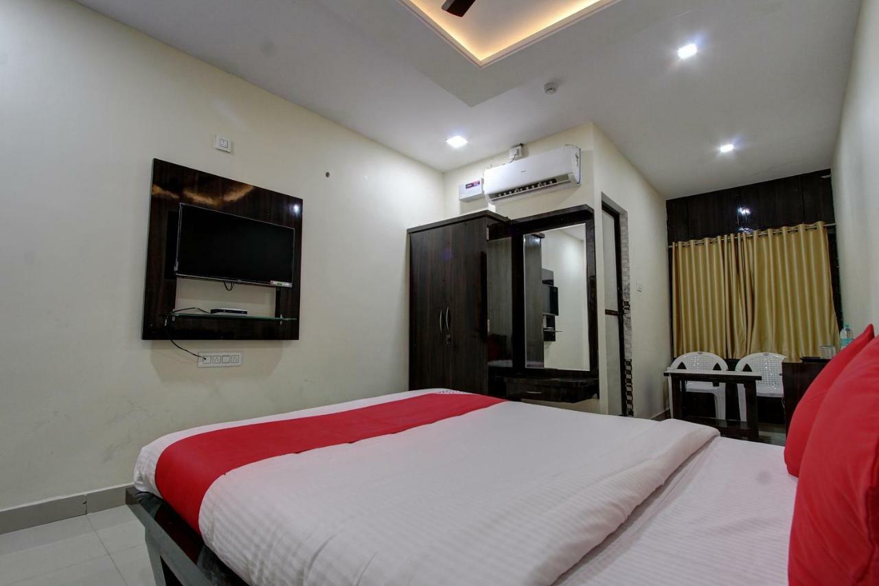 Collection O 38566 Mk Hotel And Lodge Gulbarga Dış mekan fotoğraf